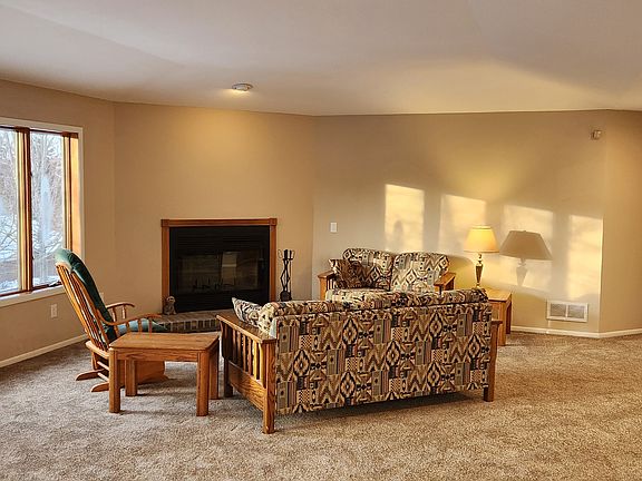 View of LR from DR. Afternoon sun.