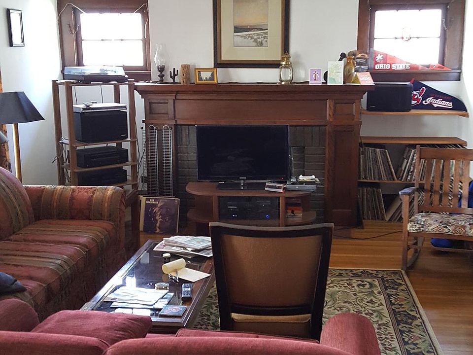 2nd image of 1566 Parkwood Rd Floor 2