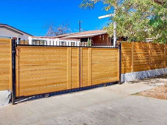 2nd image of 1147 Mirasol St