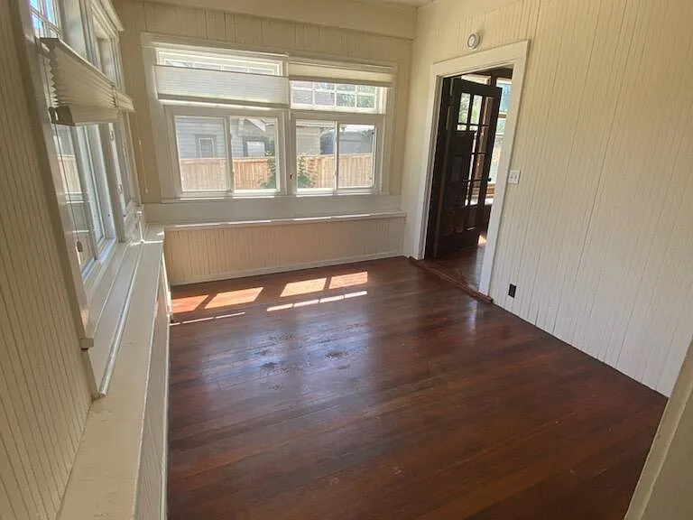 316 W Micheltorena St #A — Photo 8
