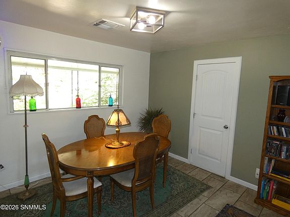 3rd image of 429 Ohio St