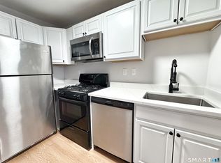 127 Harbor Ave Unit 5, Norwalk, CT 06850