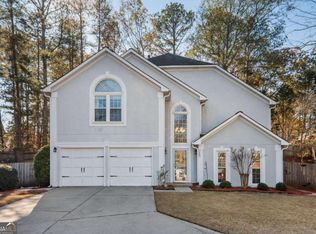 260 Glen Holly Dr, Roswell, GA 30076