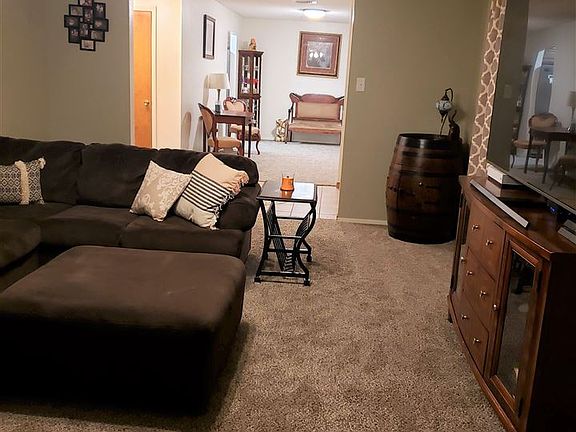 5th image of 1210 S Canyon Pl