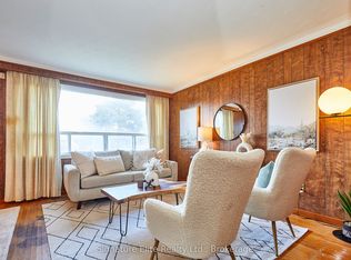 49 Savarin St, Toronto, ON M1J1Z9