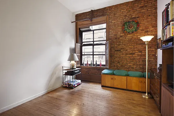 Sold by Stribling | media 21