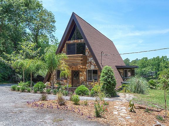 3rd image of 1251 Lake Asbury Dr