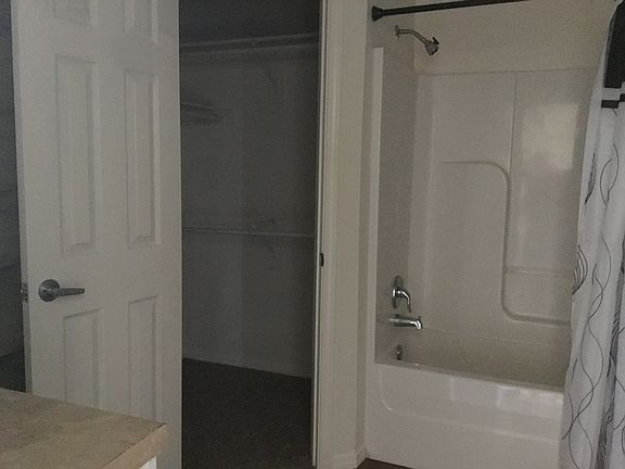 5th image of 2800 Danita Dr