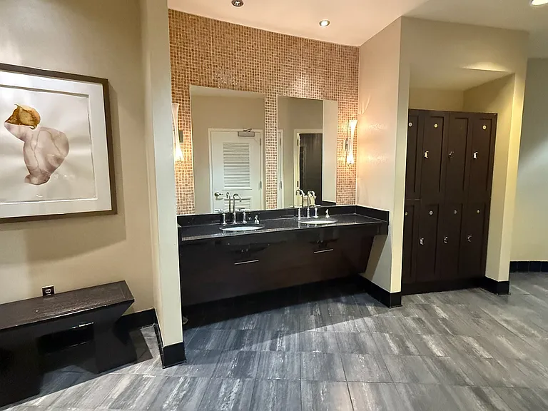 5750 Bou Ave — Photo 25