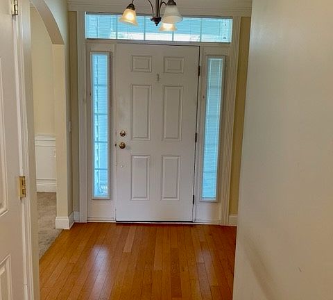 2nd image of 111 Cherry Hill Ct