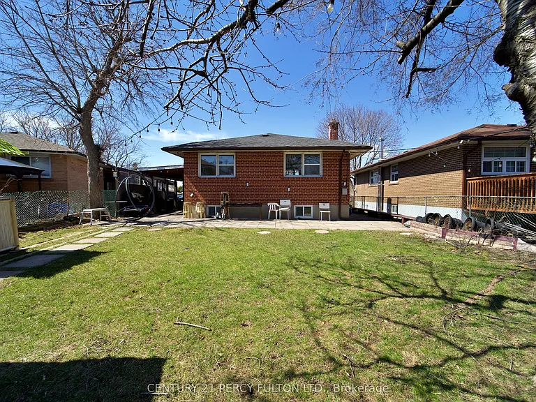 826 Brimorton Dr — Photo 18
