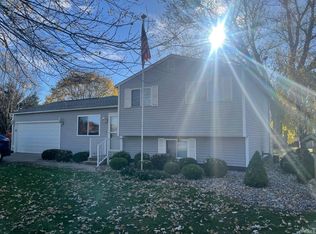 10673 Michigan Rd, Plymouth, IN 46563