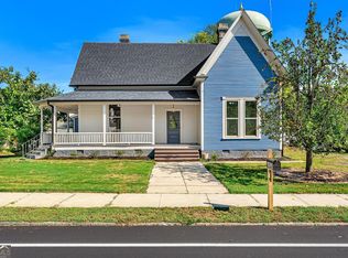 175 S McIntosh St, Elberton, GA 30635