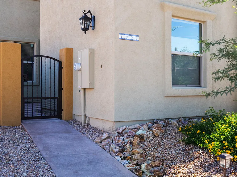 1601 Golden Gate Way — Photo 32
