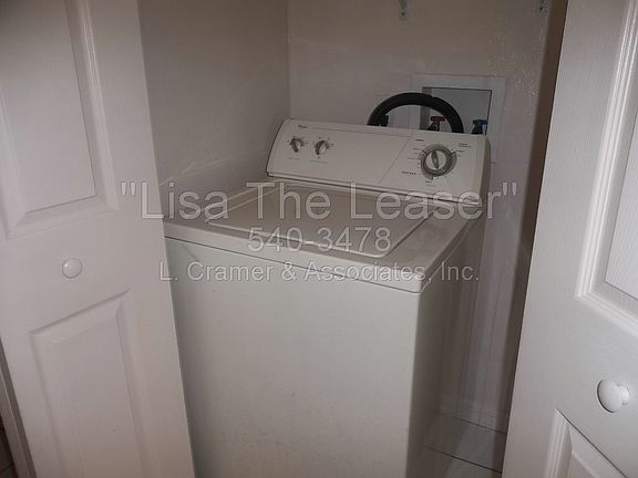 2nd image of 3516 Dora St