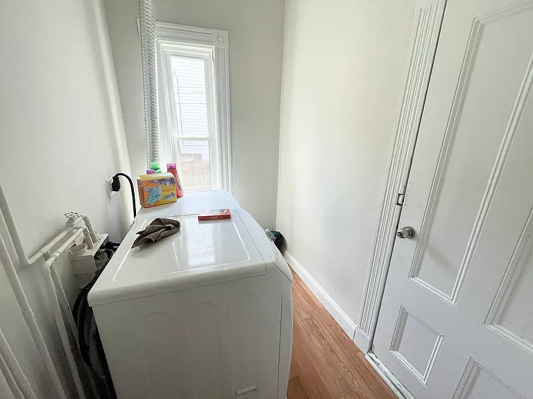 158 Boston St #1L — Photo 8