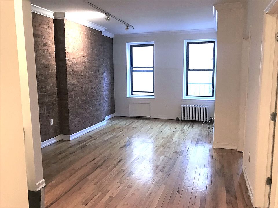 1st image of 906 Amsterdam Ave APT 4C