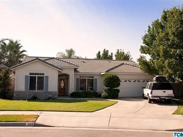 1102 Cousins Ct, Lemoore, CA 93245