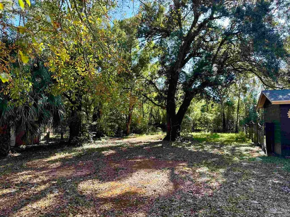 1321 John Carroll Dr, Pensacola, FL 32504