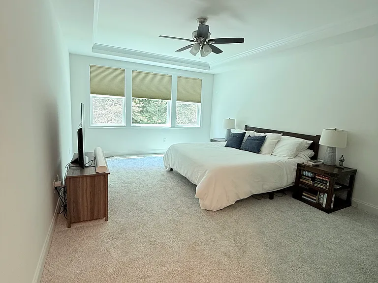 Expansive Primary bedroom!