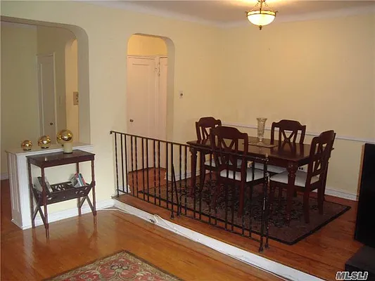 Sold by Benjamin Realty Since 1980 | media 8