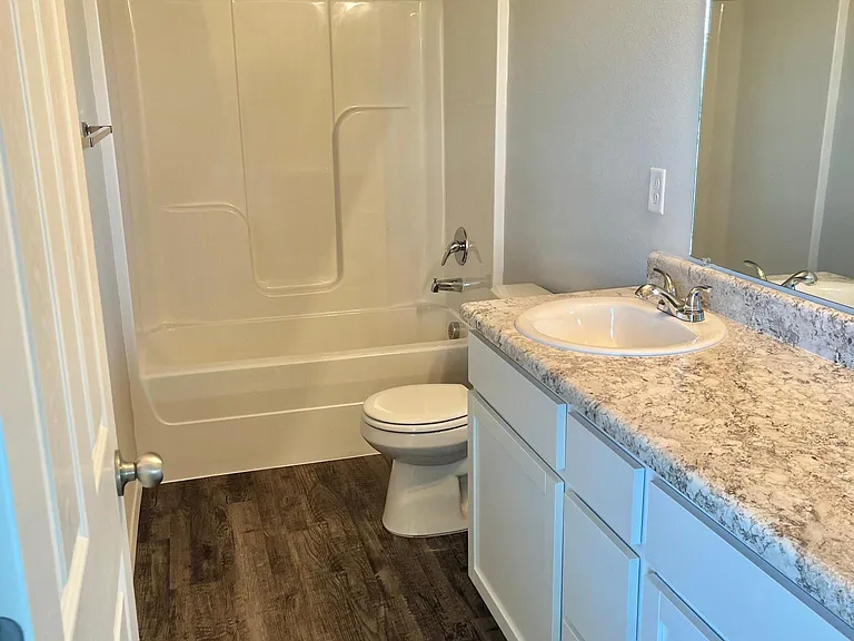 3411 Red Tail Way — Photo 6