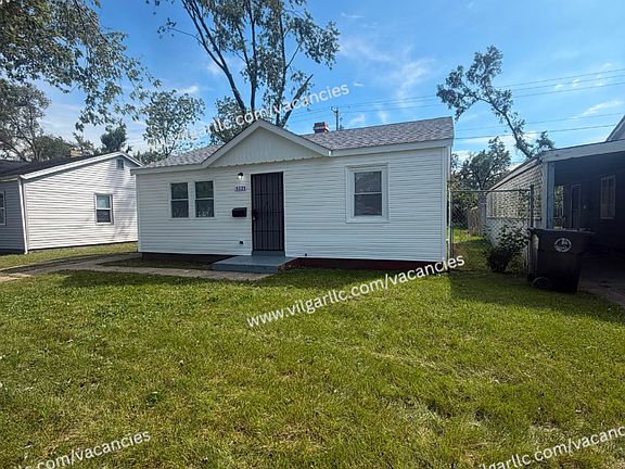 3rd image of 5121 E 10th Ave