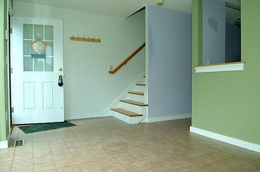 5th image of 129 Lowell St APT 15