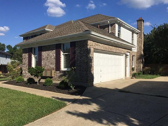 2nd image of 324 Heritageoak Ct
