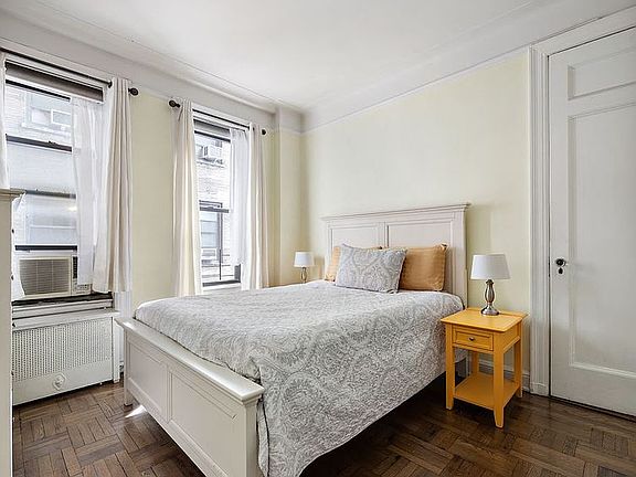 5th image of 176 W 87th St #6D