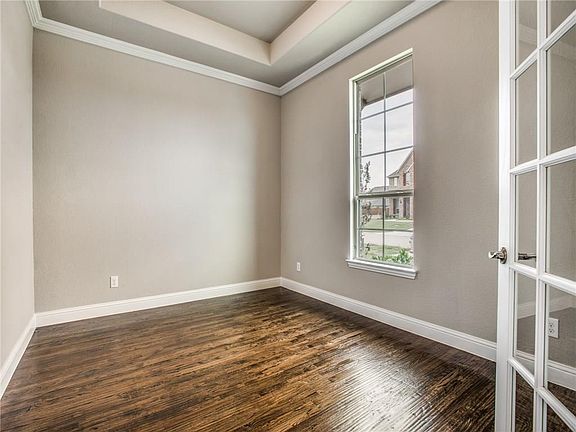 3rd image of 6608 Dolan Falls Dr