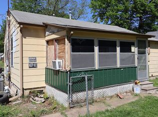728 S Cherry St, Ottawa, KS 66067