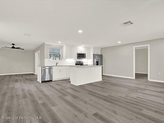 5th image of 9756 Horizon Dr