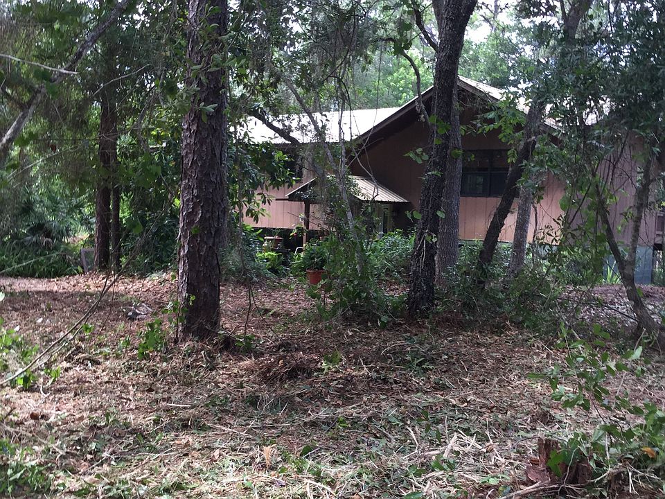 2nd image of 111 Tallow Rd