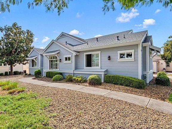 2nd image of 6488 Pine Valley Drive