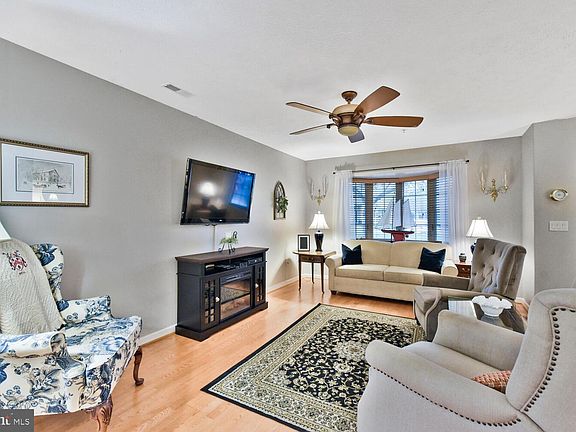 3rd image of 12937 Little Hayden Cir