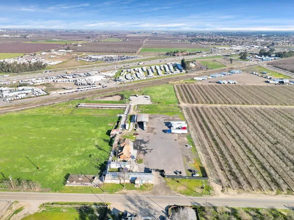 6816 N Washington Rd, Turlock, CA 95380