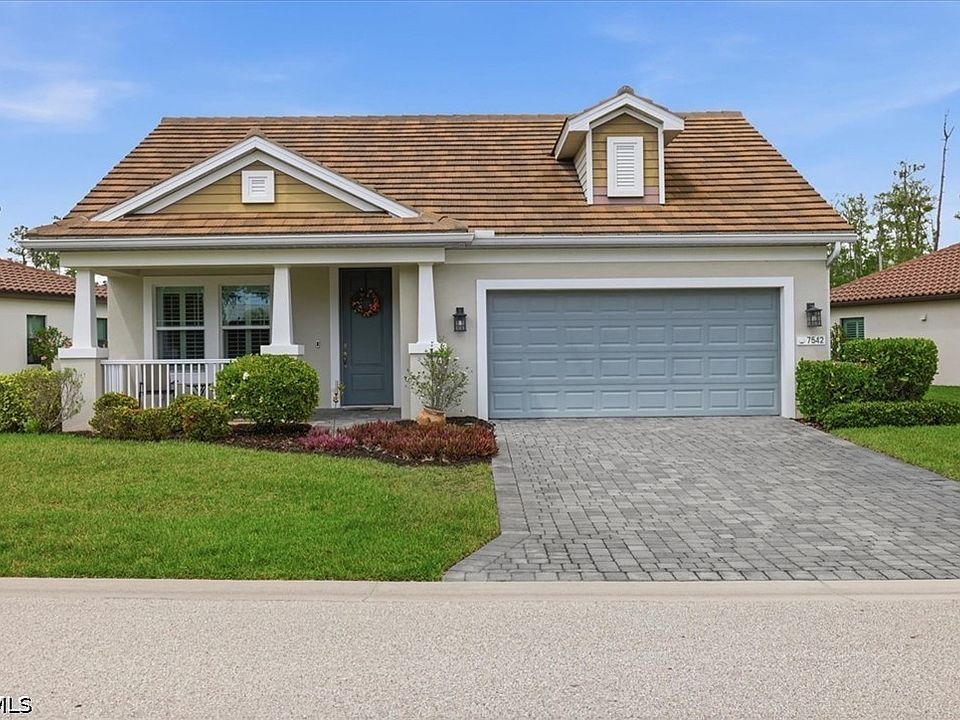 1st image of 7542 Cypress Walk Dr