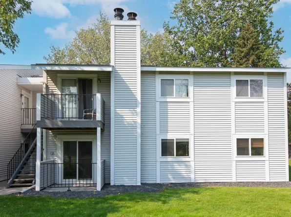 1729 Fulham St APT F, Lauderdale, MN 55113