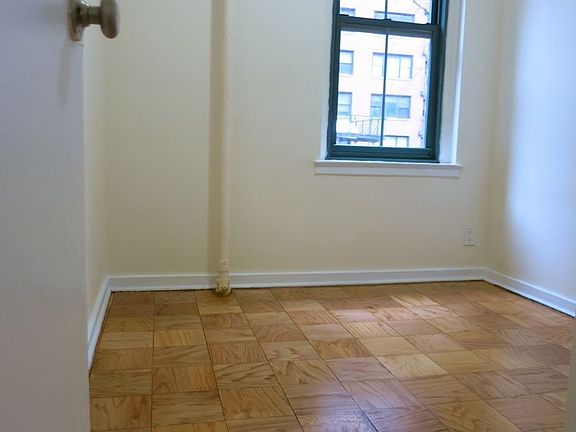 5th image of 502 E 79th St APT 1F