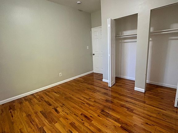 5th image of 246 Roseville Ave #2D