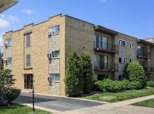 10302-04 S Komensky Ave #10302-4, Oak Lawn, IL 60453