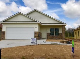 928 W 28th St, Bryan, TX 77803