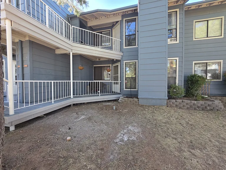 2700 S White Mountain Rd #1021 — Photo 1