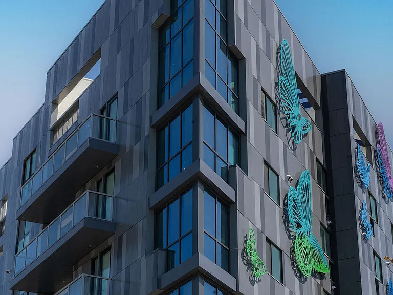 Upper Ivy Residences — Photo 26