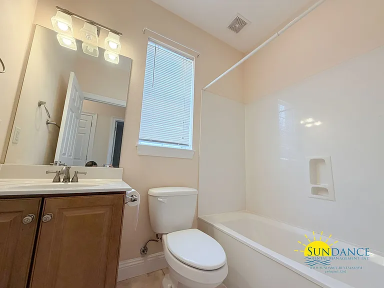 409 Nathey Ave — Photo 15