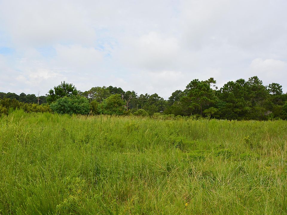 2nd image of 200 Landing Rd