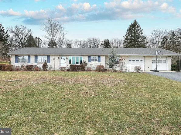 36 Memory Ln, Aspers, PA 17304