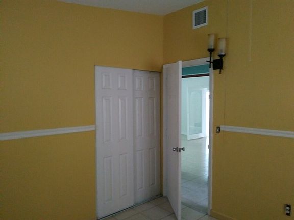 4th image of 3371 NW 178th St