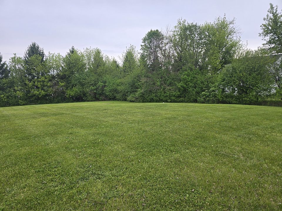 2nd image of 7 Springbrook Rd #55